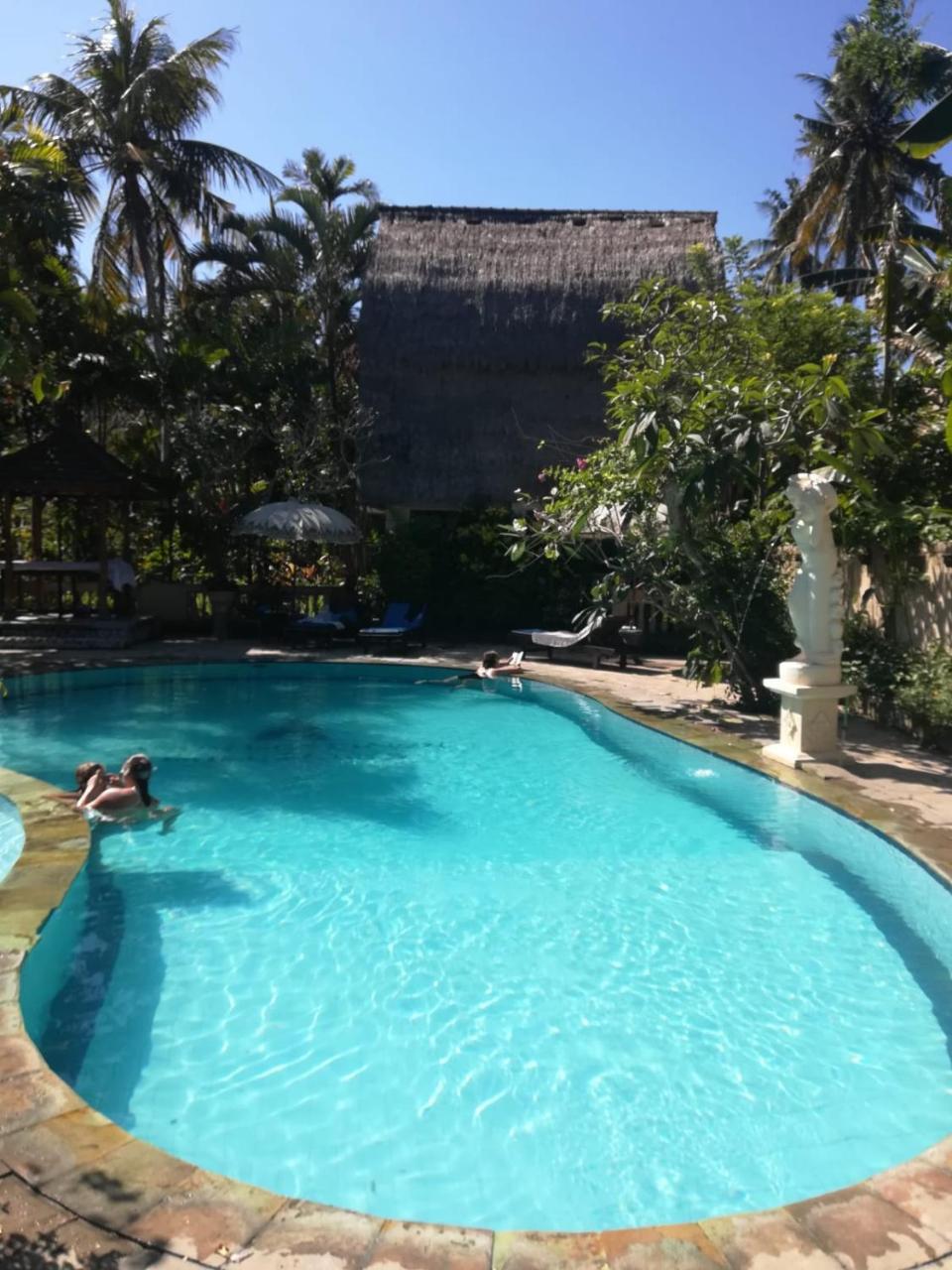 Anom Beach Hotel Candidasa Exterior foto